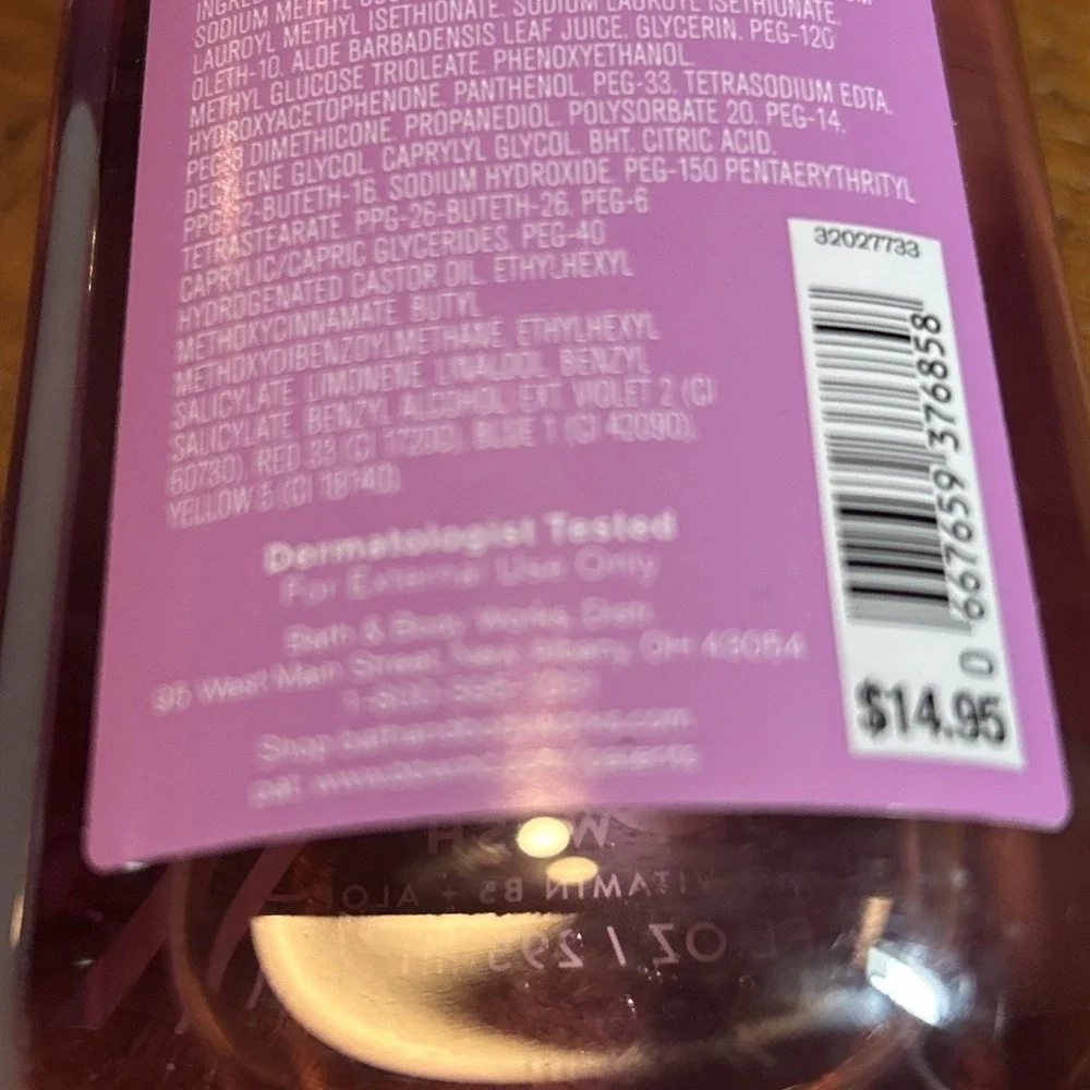 Bath & Body Works body shea be